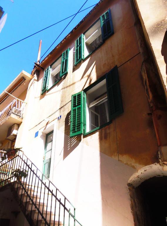 Holiday Home Capitain'S House Подгора Номер фото